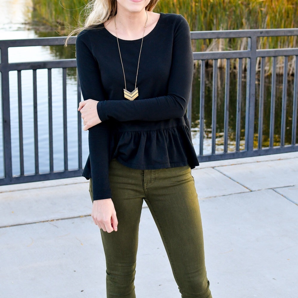 Madewell arrow stack necklace - Picture 4 of 5